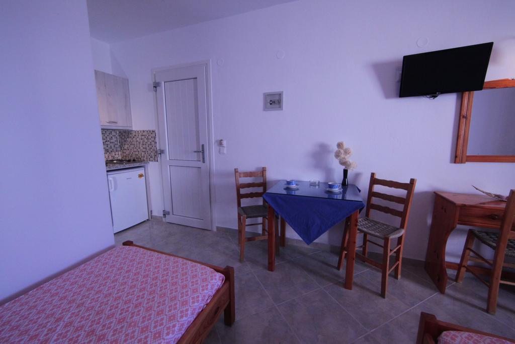 Studios Vagos 1 Agios Prokopios  Bagian luar foto